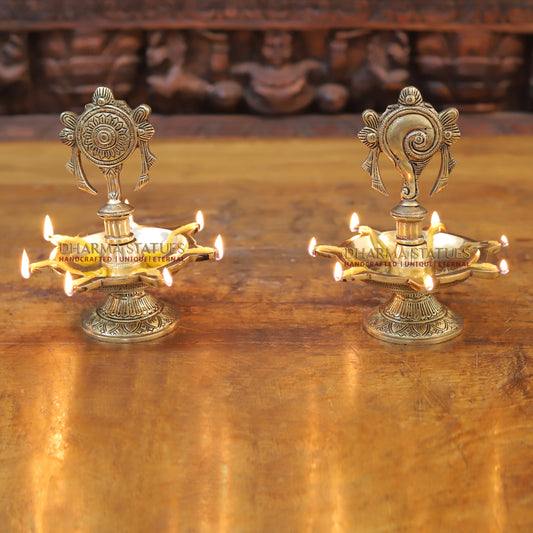 Brass Shankh Diya with 5 wicks, Golden Finish, 7"