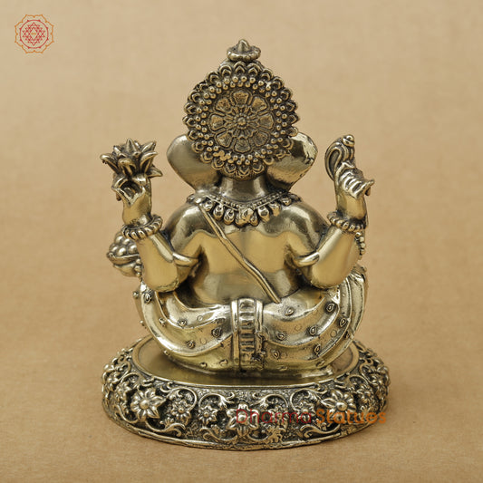 Brass Ganesh Fine, 5"