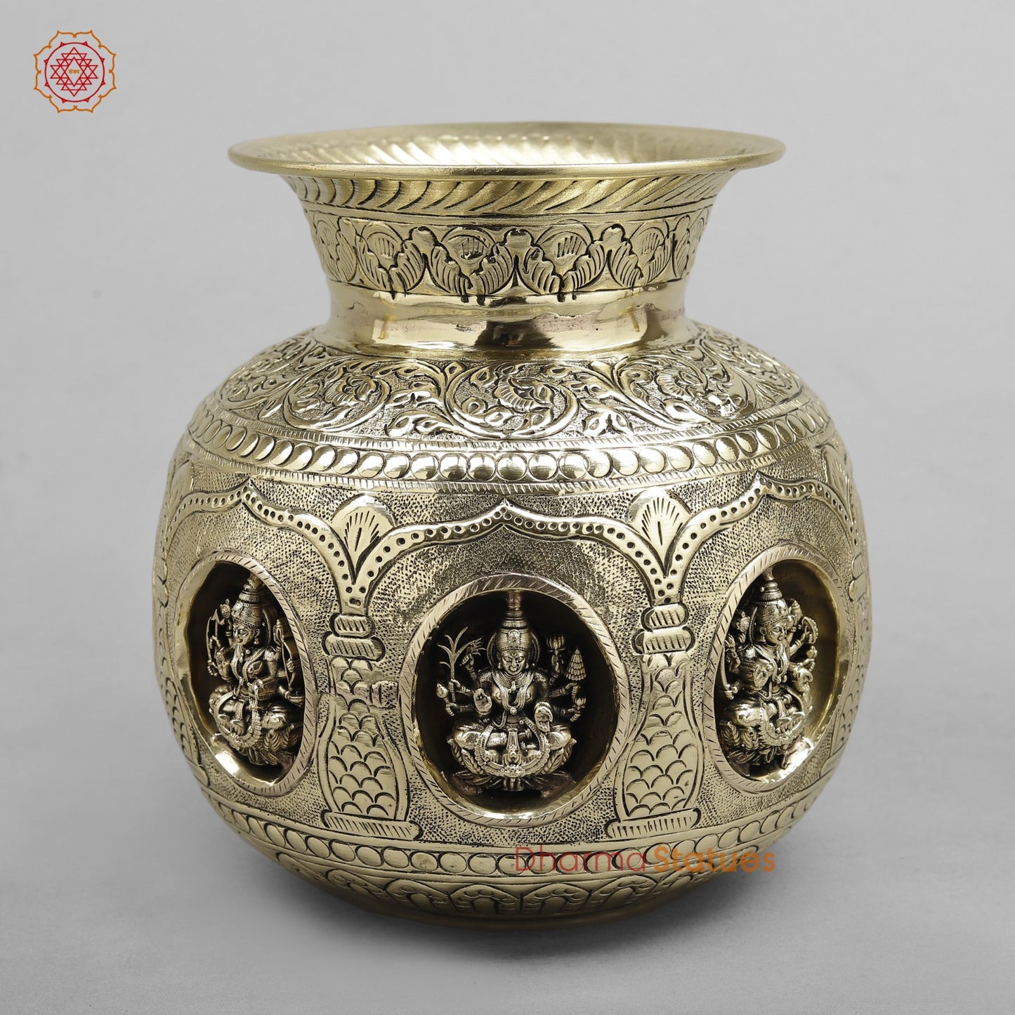 Brass Auspicious fine Ashtlakshmi Kalash 8”