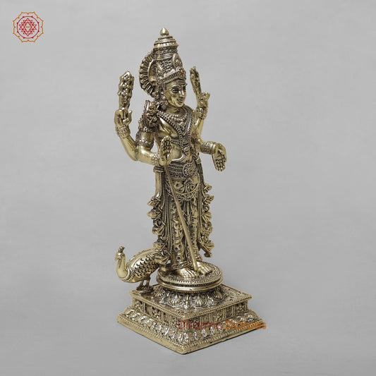 Brass Kartik Standing Fine 8”