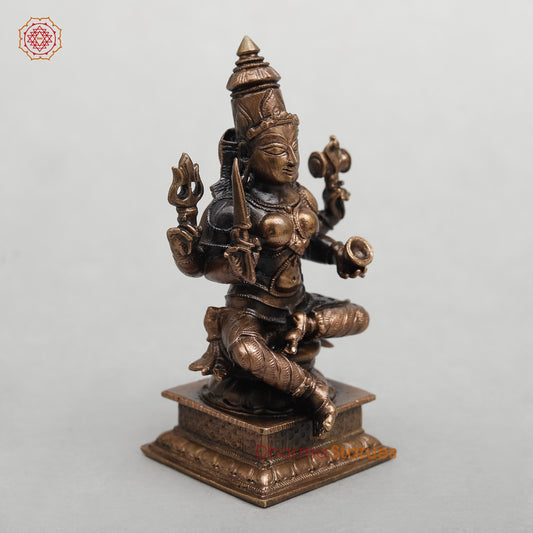 Brass Mariamma Seated Fine 4.5”