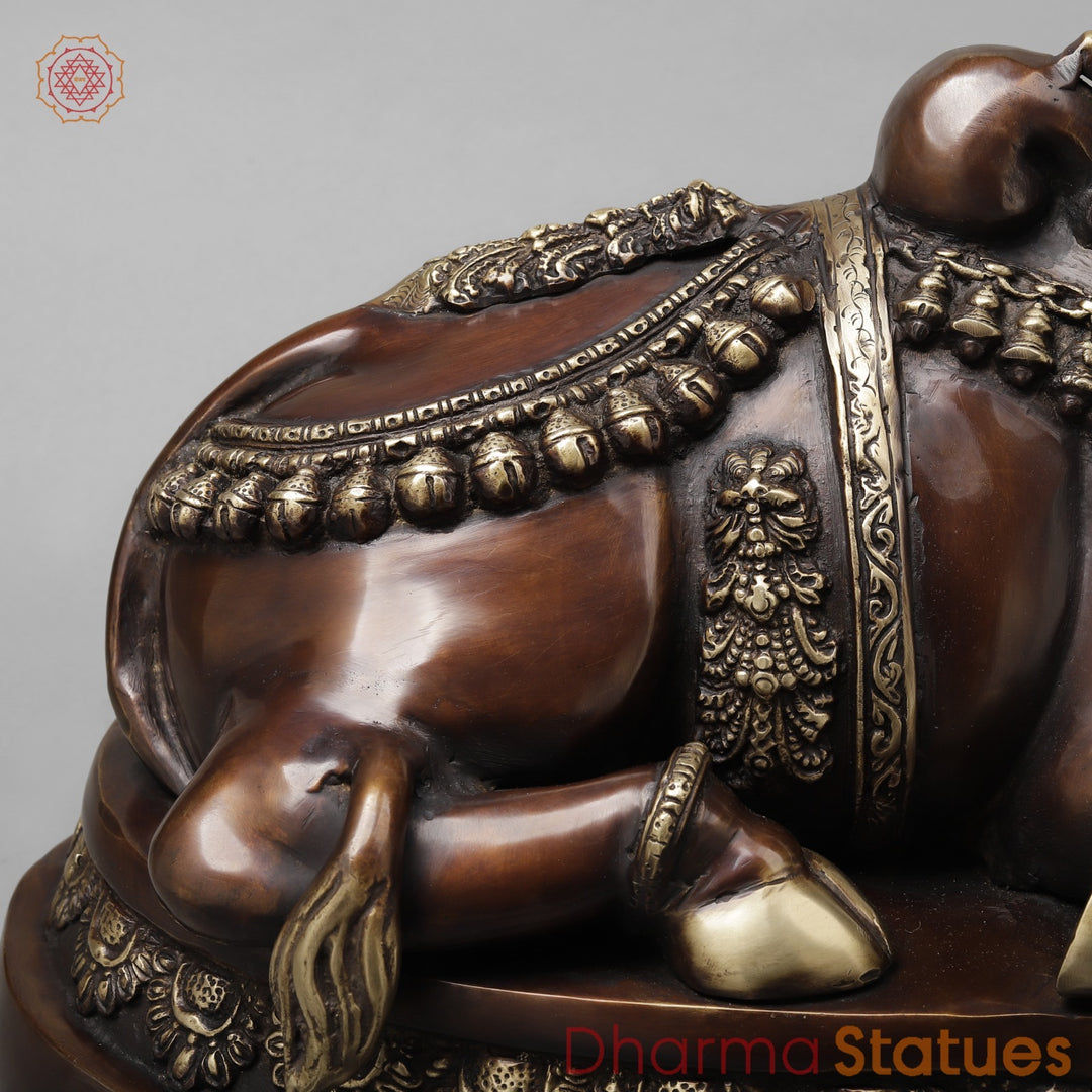 Brass Nandi Seated Fine, Rich Brown Finish 22”
