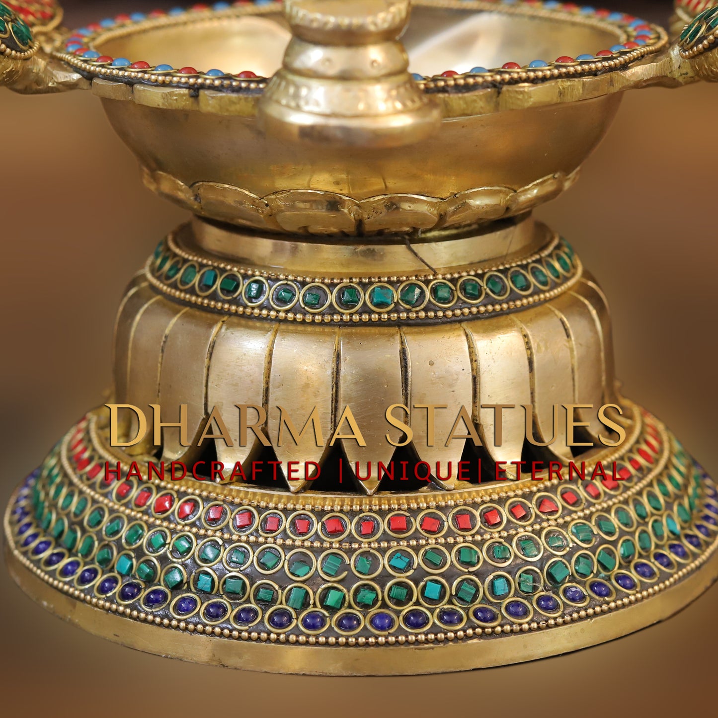 Brass shankh chakra Lamp, Golden & Stonework, 9.5"