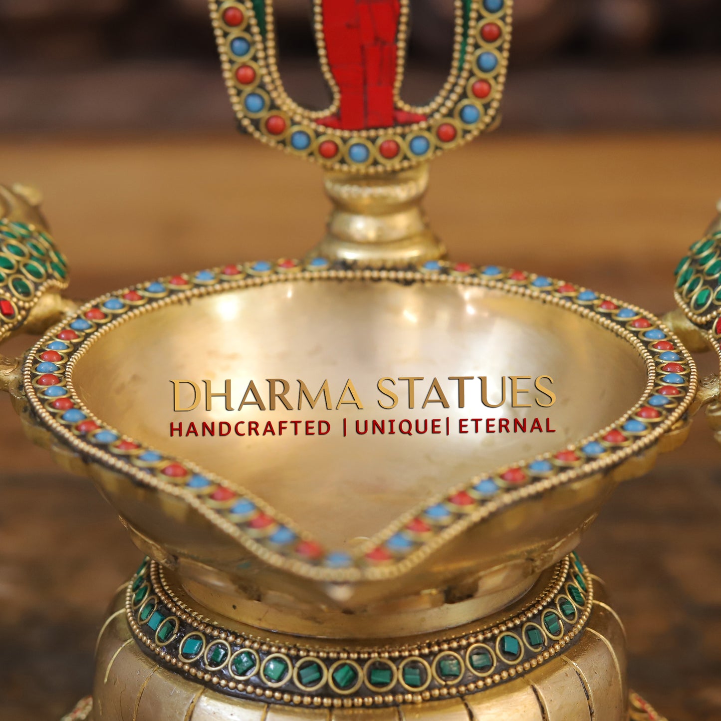 Brass shankh chakra Lamp, Golden & Stonework, 9.5"