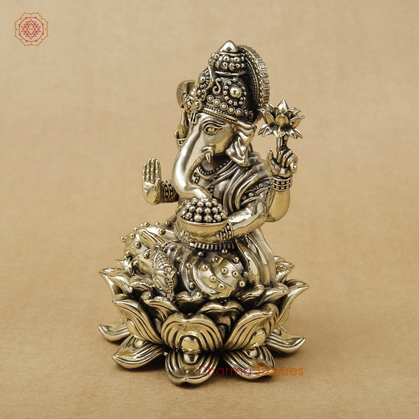 Brass Ganesh Fine, 6"