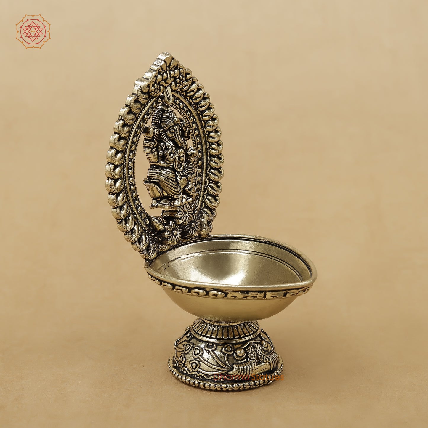 Brass Ganesh Diya Fine, 4.5"