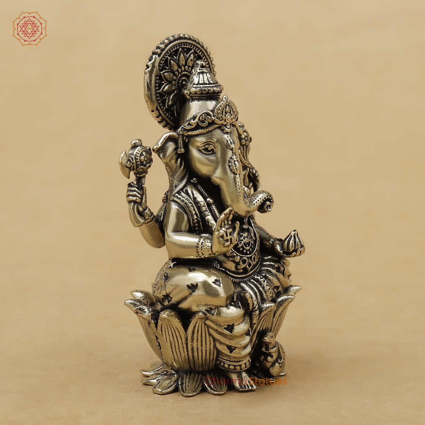 Brass Ganesh Fine, 2.5"