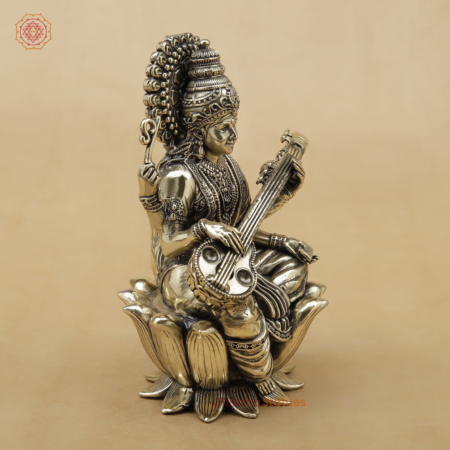 Brass Saraswati Fine, 6"
