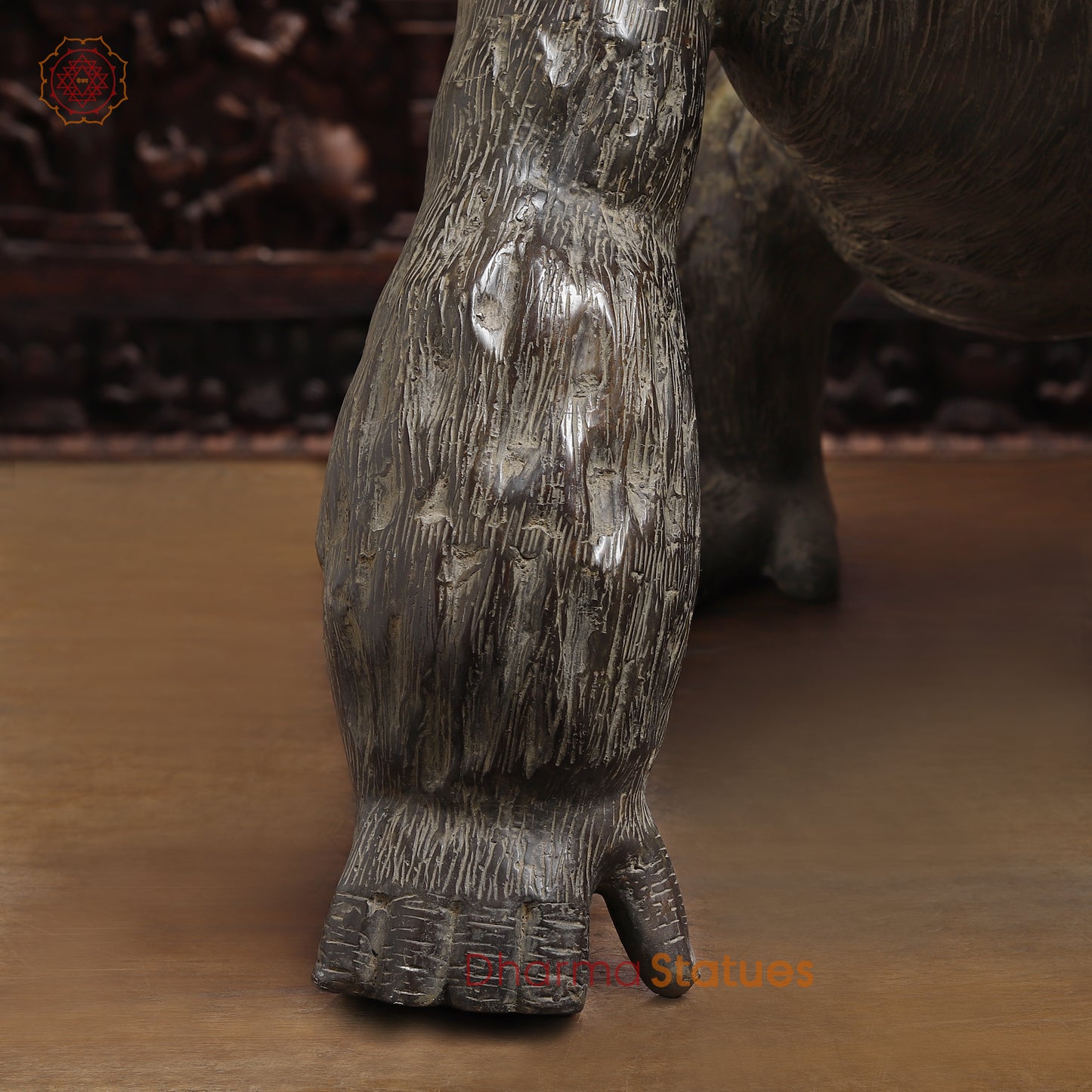 Brass Gorilla, Grey Finish, 24"