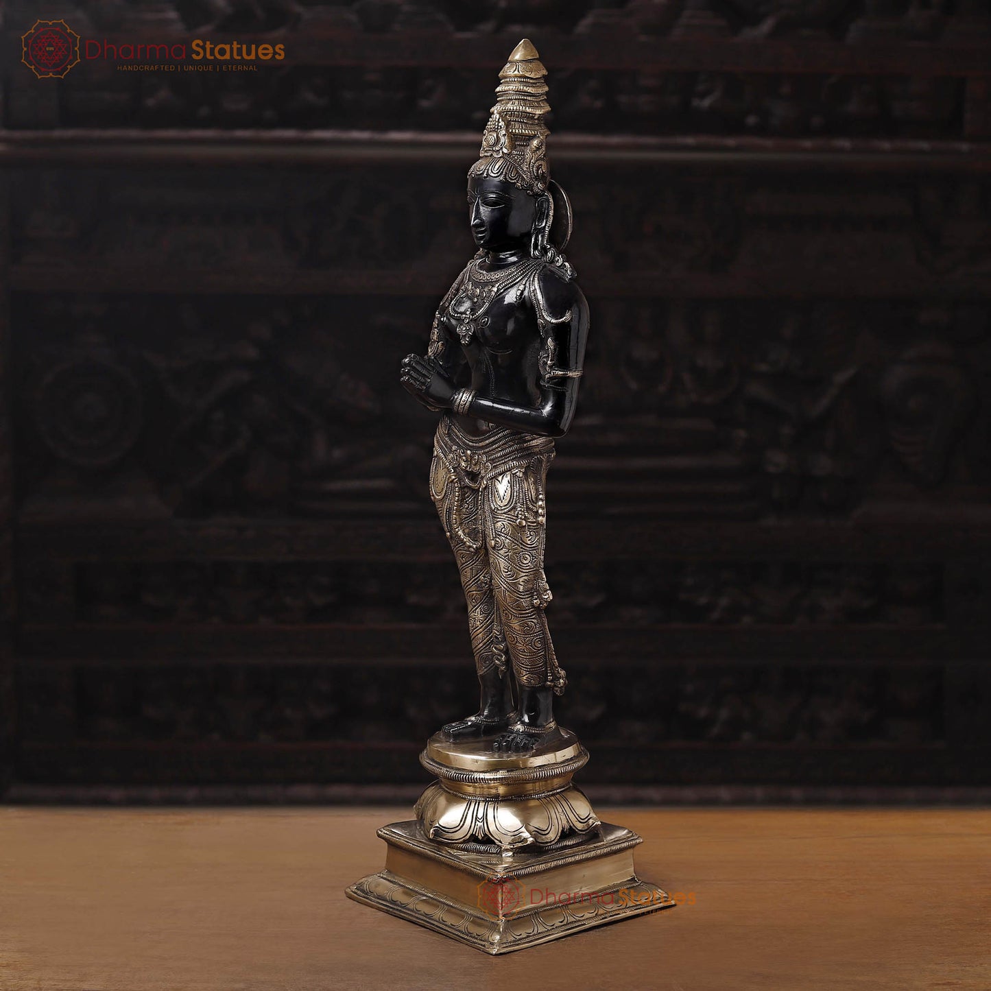 Brass Welcome Lady, Introducing the Namaste Welcome Lady Brass Statue. 32"