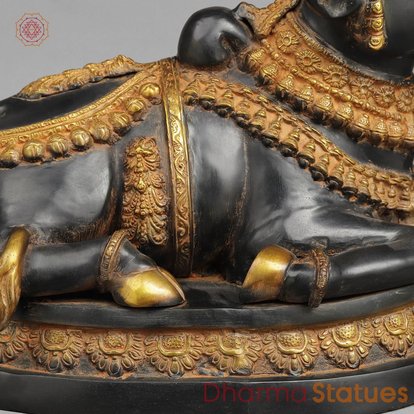 Brass Nandi seated, Deep Black and Gold finish 16.5”