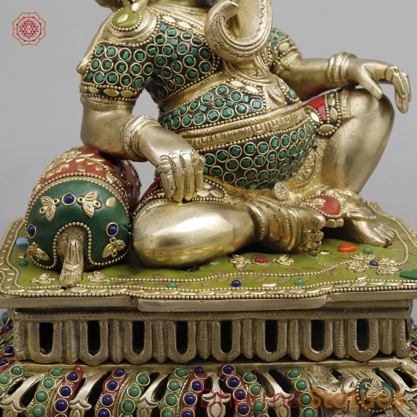 Brass Ganesh Resting Fine 12”