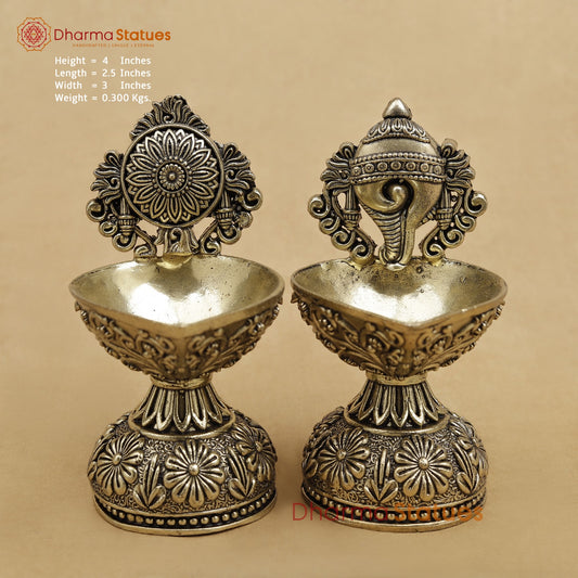 Brass Shankh Chakra Diya 4”