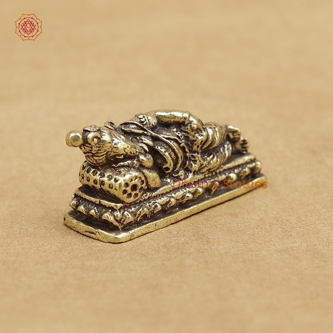 Brass Resting Ganesh 0.5"