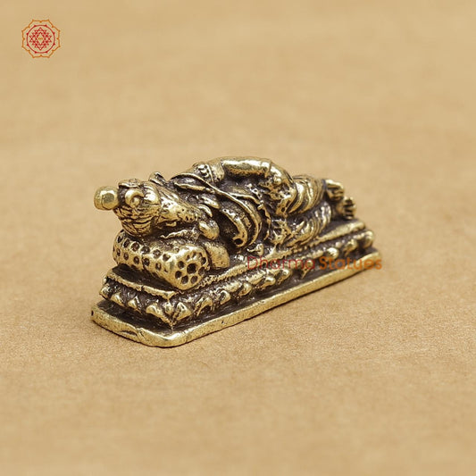 Brass Resting Ganesh 0.5"