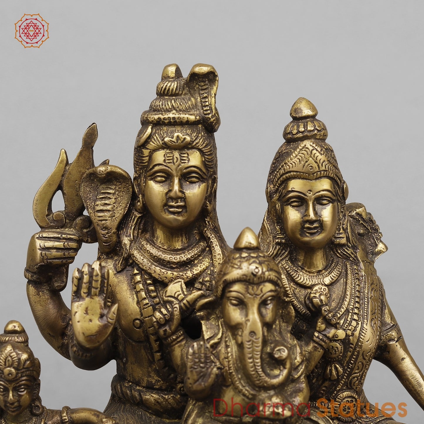 Brass Shiva Family Fine, Antique Finish 9.5”