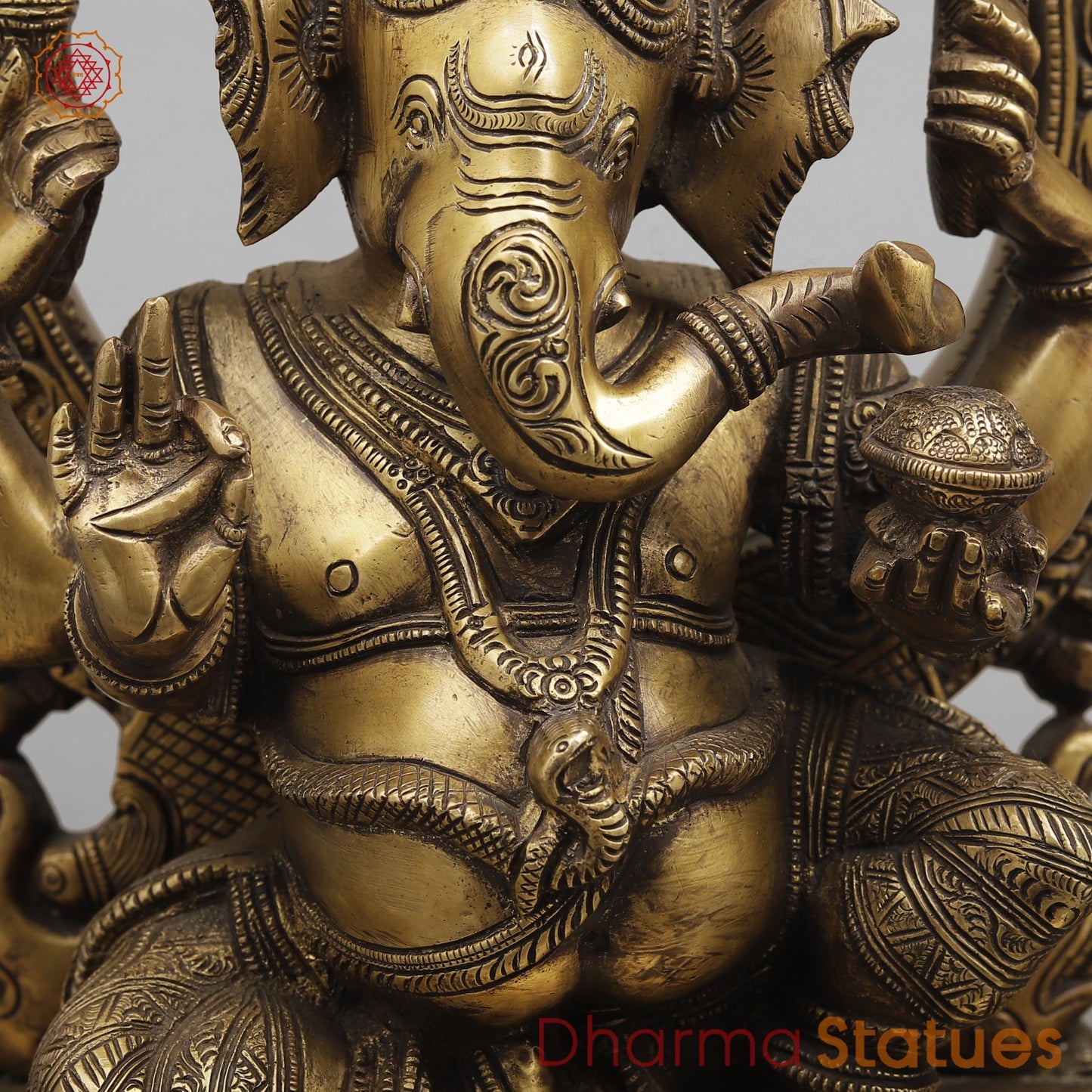 Brass Ganesh With Arch Fine, Antique Finish 19”