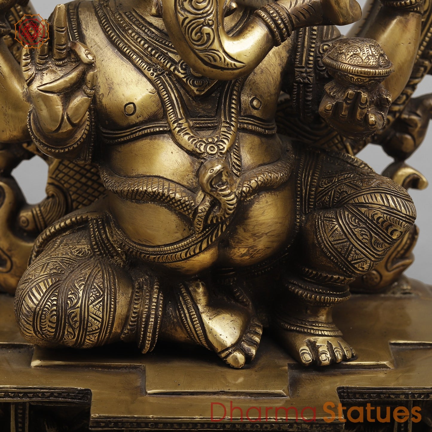 Brass Ganesh With Arch Fine, Antique Finish 19”