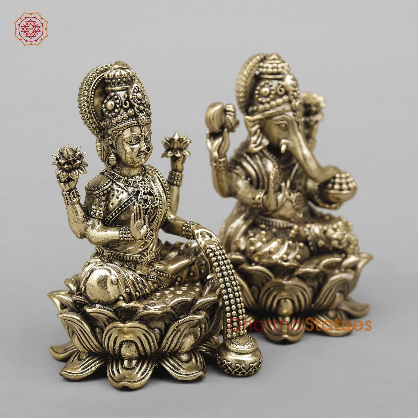 Brass Lakshmi Ganesh Seated Fine 5”