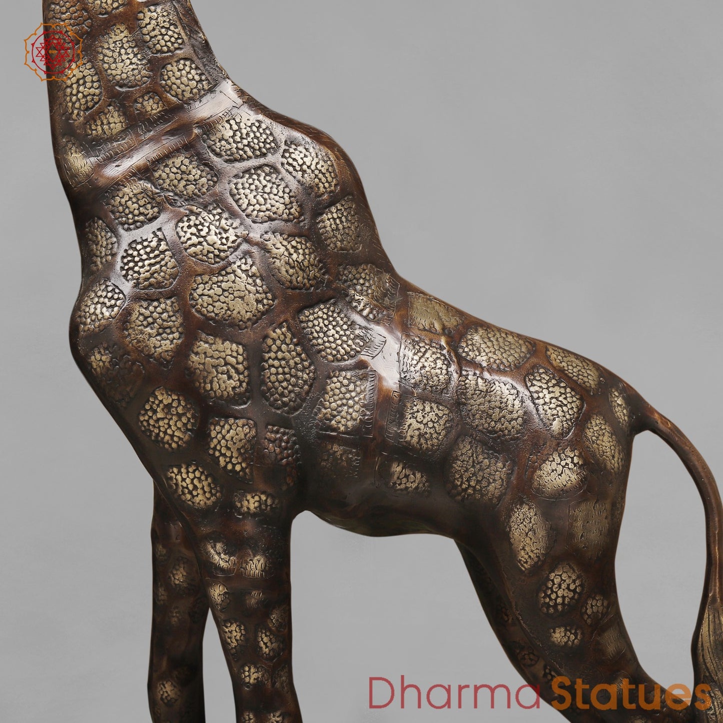 Brass Giraffe Standing Large, Copper Finish 52” (Garden Friendly)