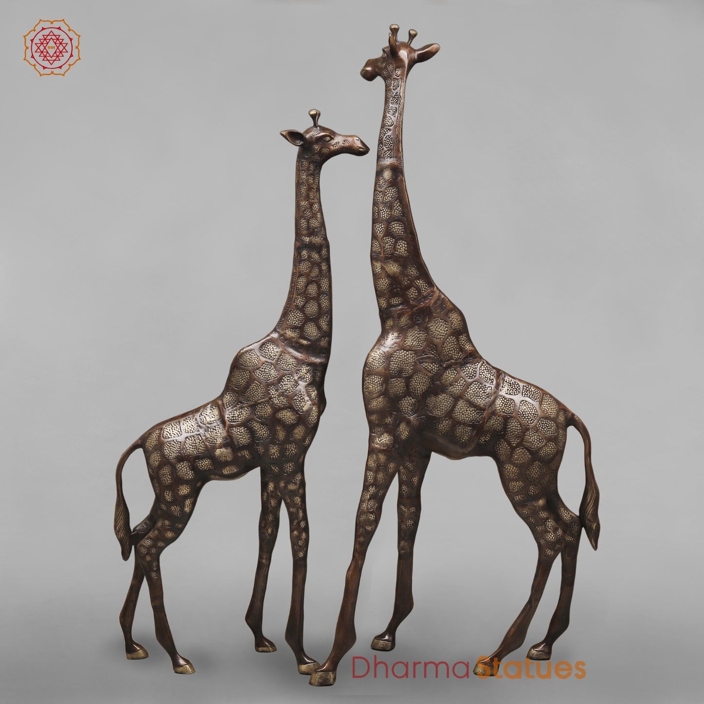 Brass Giraffe Standing Large, Copper Finish 52” (Garden Friendly)