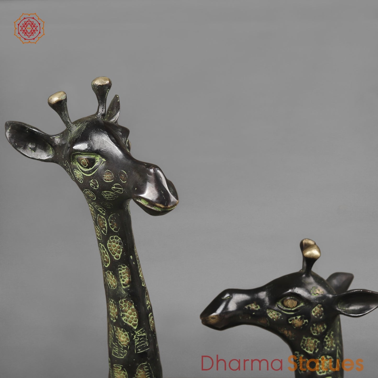 Brass Giraffe Standing Large, Black Green Finish 52” (Garden Friendly)