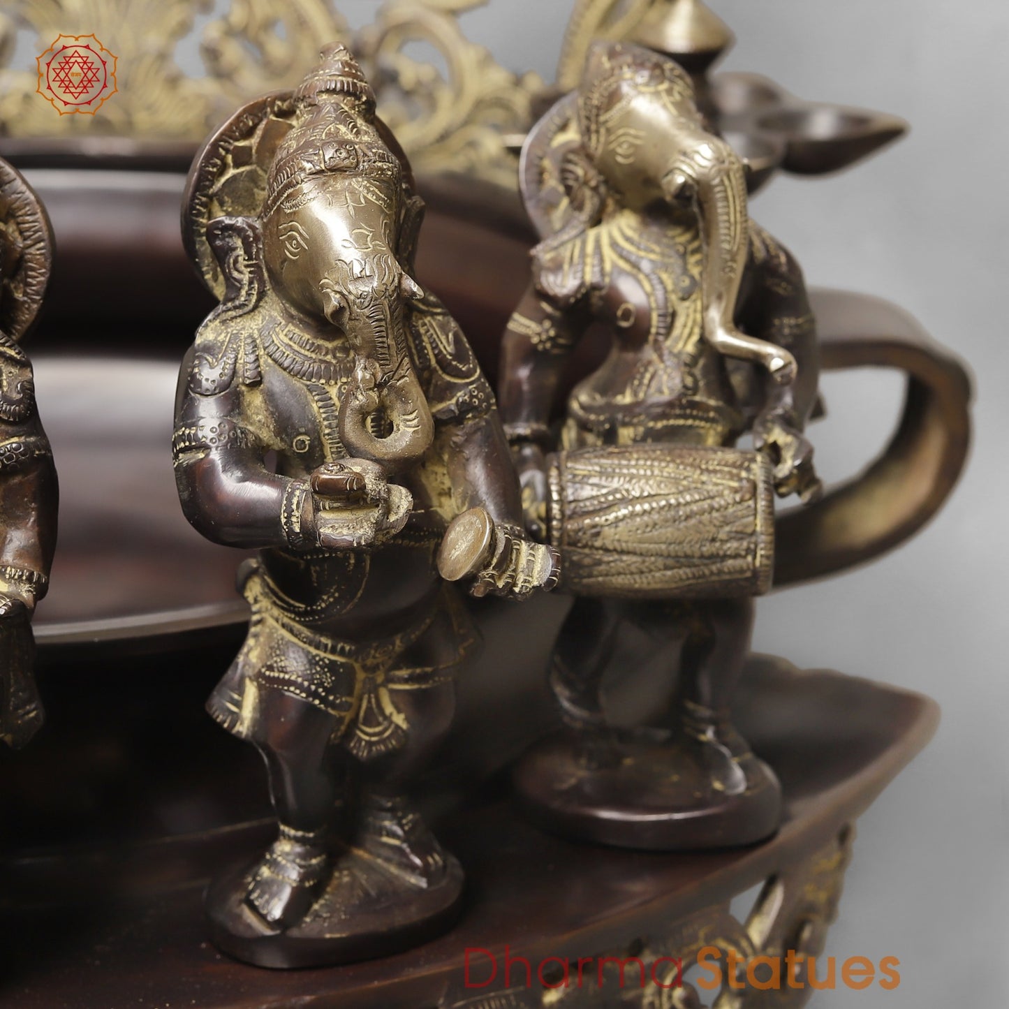 Brass Exclusive Ganesh Urli with Musicians Ganesh, Copper and Smooth Finish 30”