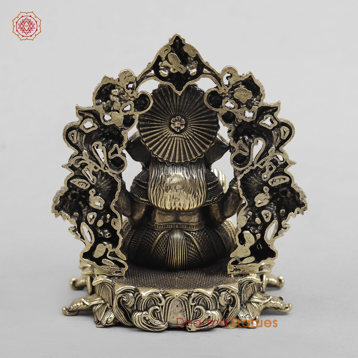 Brass Ganesh Seated Fine With Arch 5”