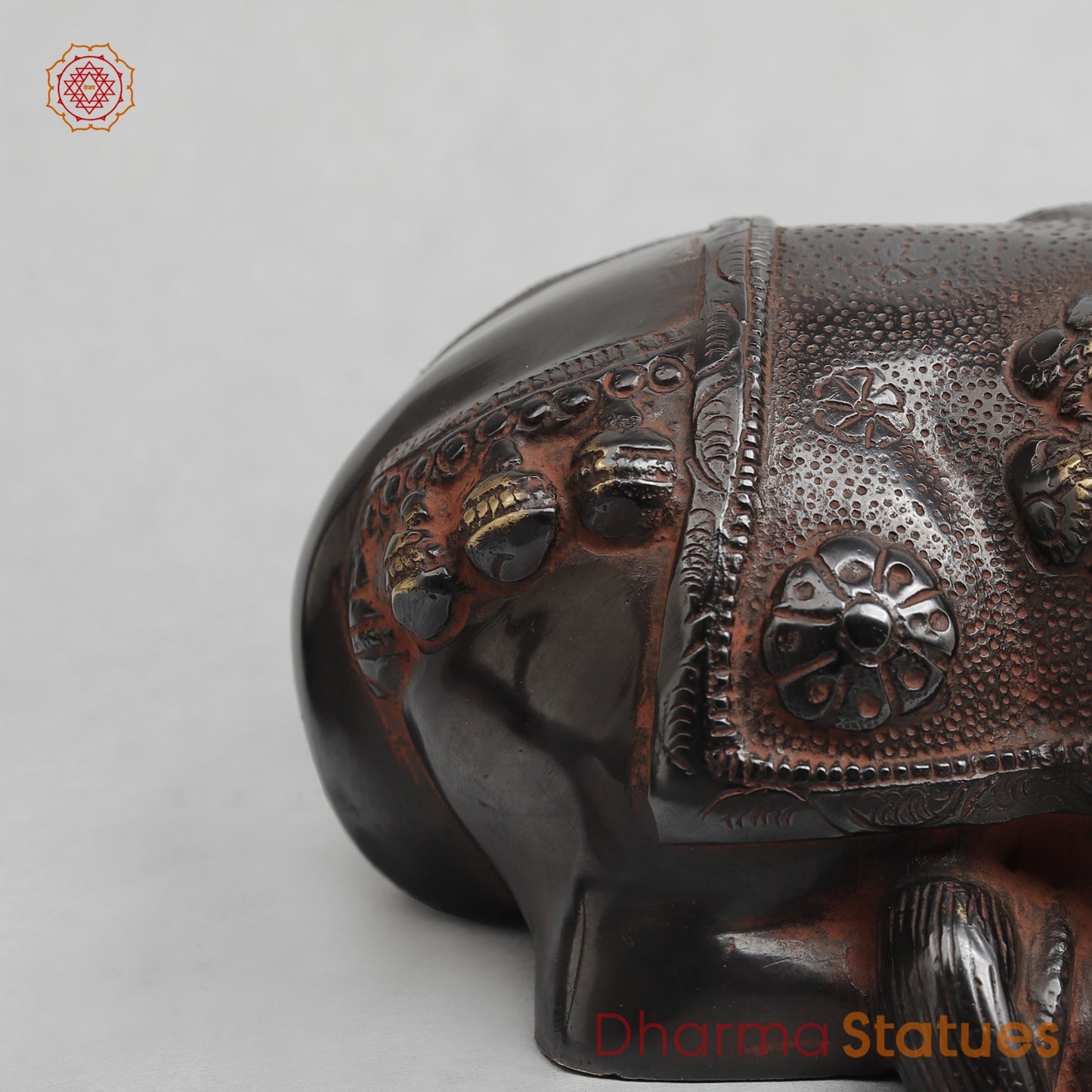Brass Nandi saeted Fine, Royal Black With Red Hues Finish 10.5”