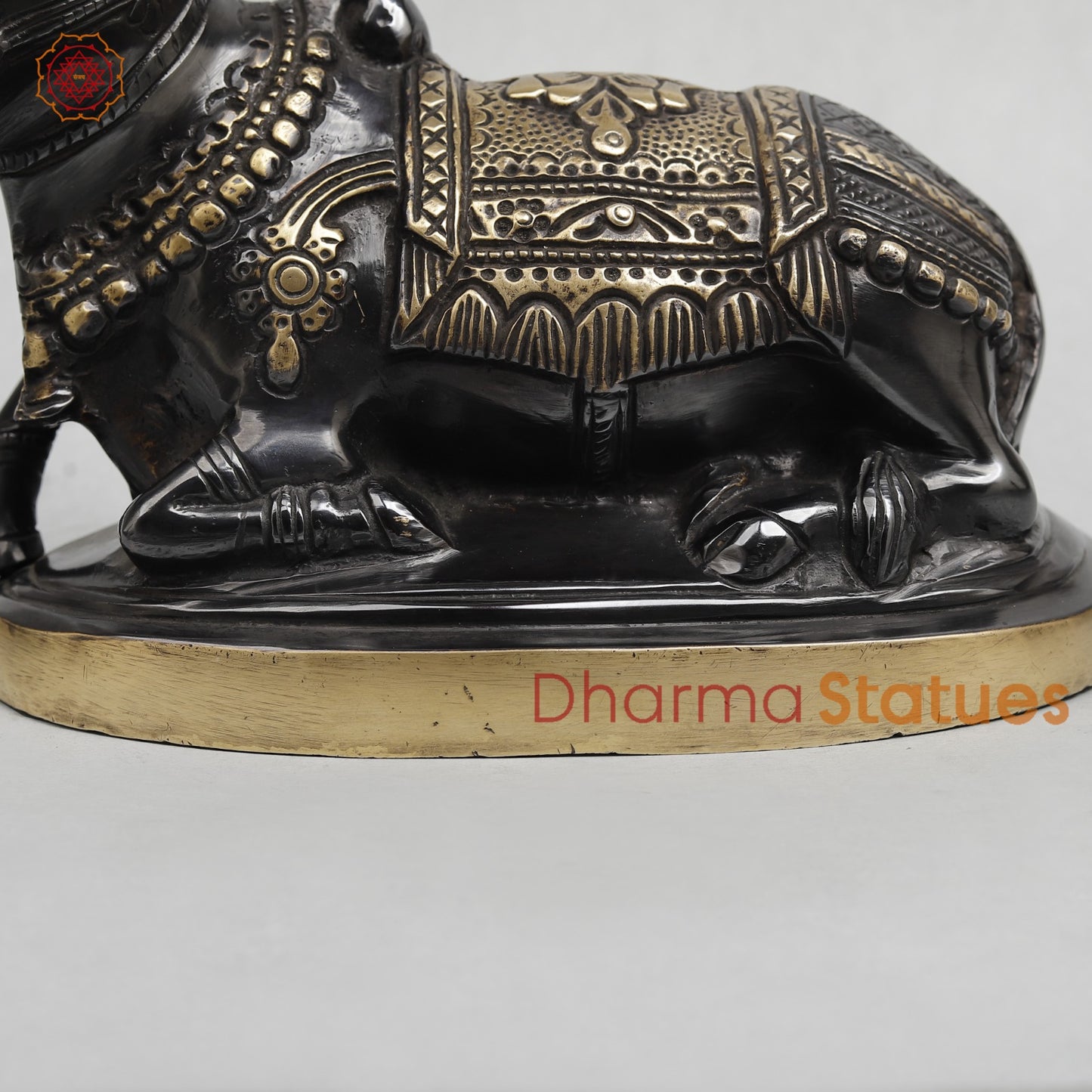 Brass Nandi seated Fine, Royal black Finish 8”