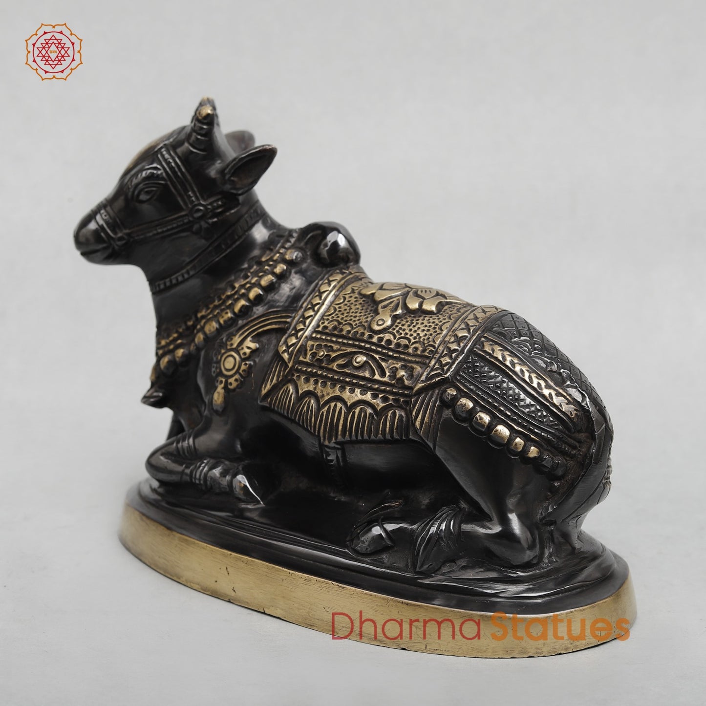 Brass Nandi seated Fine, Royal black Finish 8”