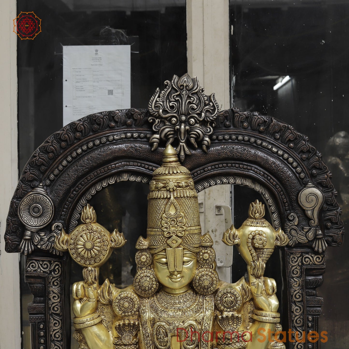 Brass Tirupati Balaji With Shankh Chakra Lamps And Keertimukh Arch Fine, Copper and Gold Finish 62”