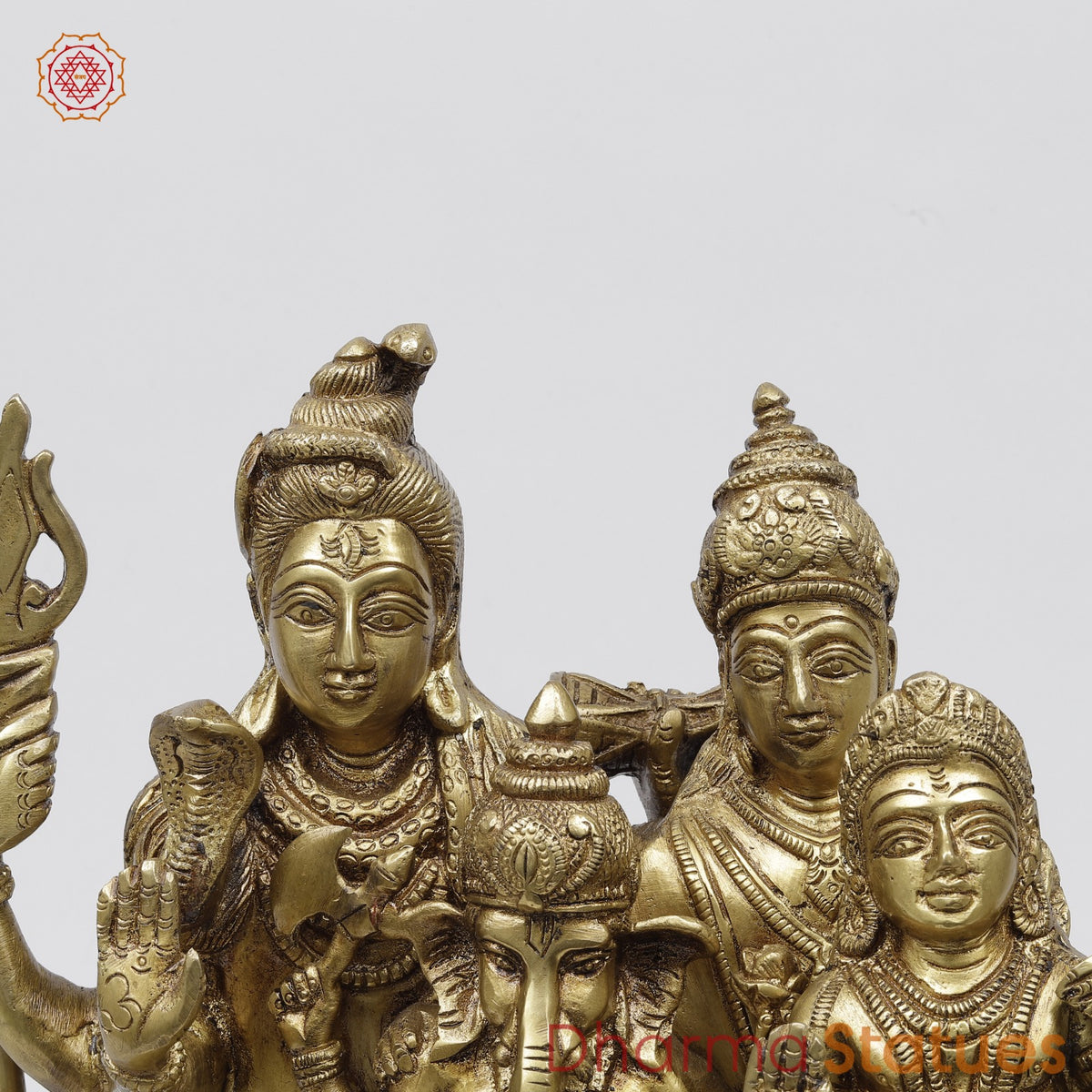 Brass shiva Family seated fine, Golden Finish 12”